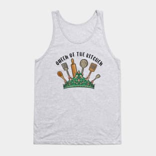 crown with kitchen tools queen of the kitchen vintage kitchen art Tank Top